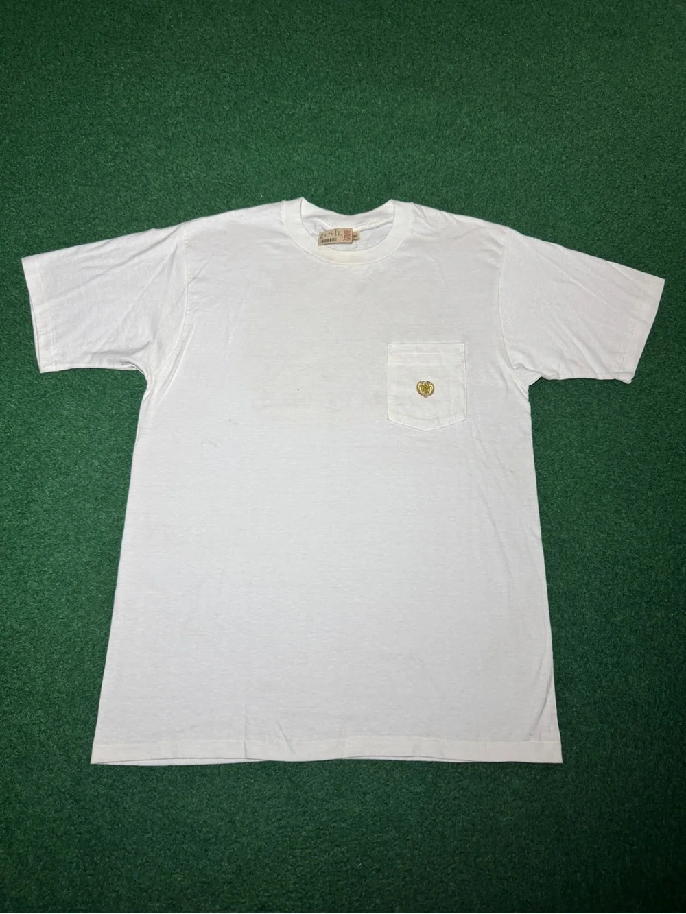 Banana Republic Safari Buffalo Bison Vintage NWT T Shirt L/XL 21x30 Pocket Tee